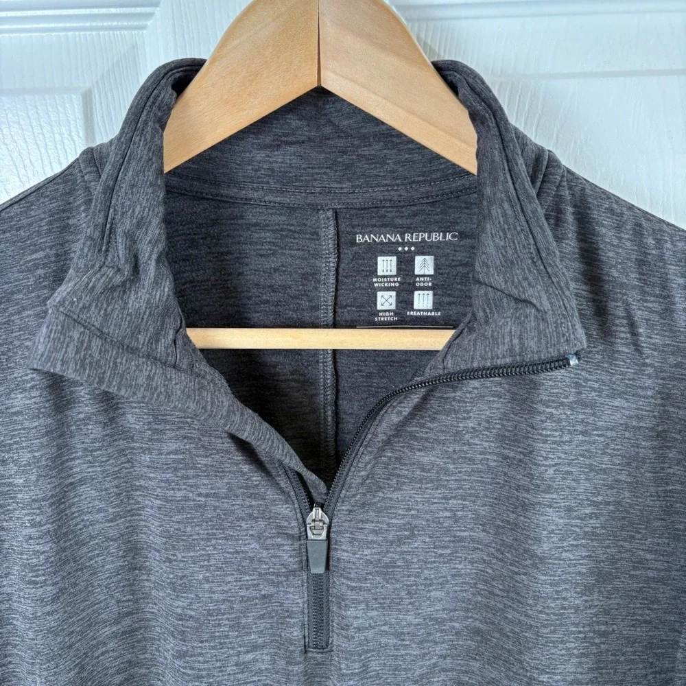 Banana Republic 1/4-Zip Pullover Men's M Gray Fleece-Lined Base Layer‎ Gorpcore